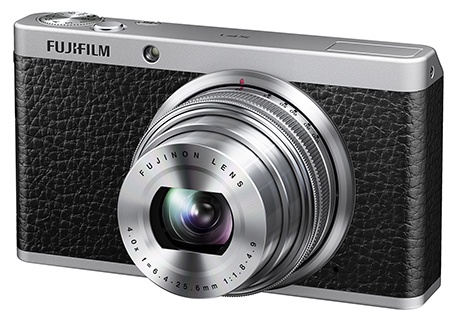 Fujifilm XF1 černý