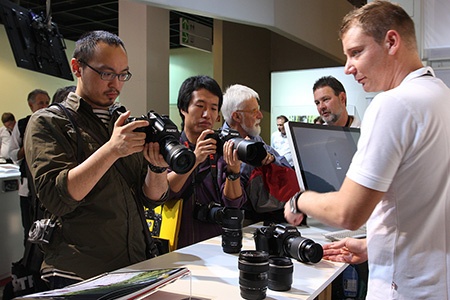 Pentax Ricoh Imaging: Photokina 2012 - III