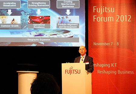 Fujitsu Forum 2012 Mnichov - Rolf Schwirz, CEO Fujitsu