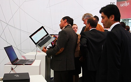 Fujitsu Forum 2012 Mnichov - velký zájem byl i o tablety a mobilní ICT řešení