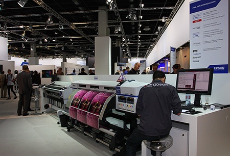 Photokina 2012: kvalitní velkoplošný tisk EPSON