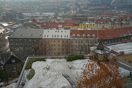 plenér v přímém protisvětle v HDR zobrazení