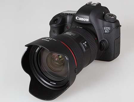 Canon EOS 6D a objektiv EF 24–70 mm 1:2,8L II USM