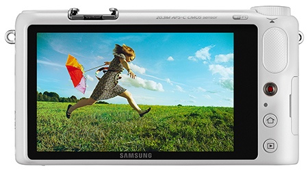 Samsung NX2000 - display