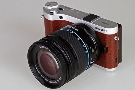 Samsung NX300 v testu