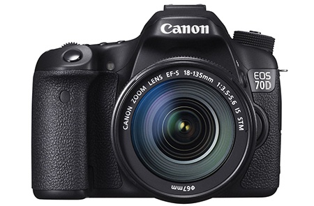 Canon EOS 70D en face