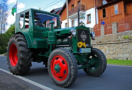 traktor V