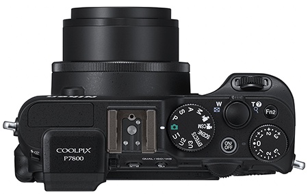 Nikon Coolpix P7800 shora