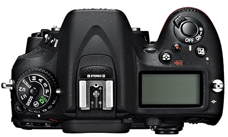 Nikon D7100 shora